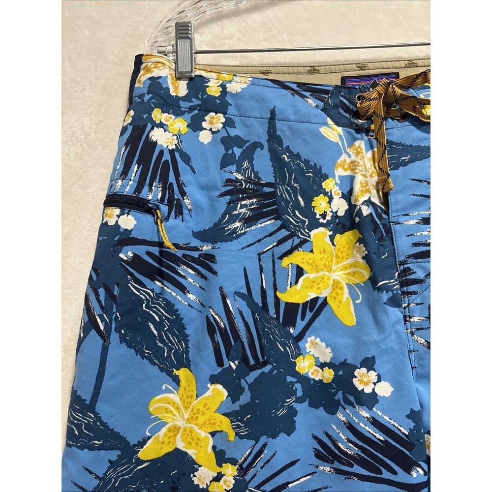 Patagonia Men's 36 Blue Yellow Stretch Planing Board Shorts Tropical Floral Swim - Picture 2 of 15